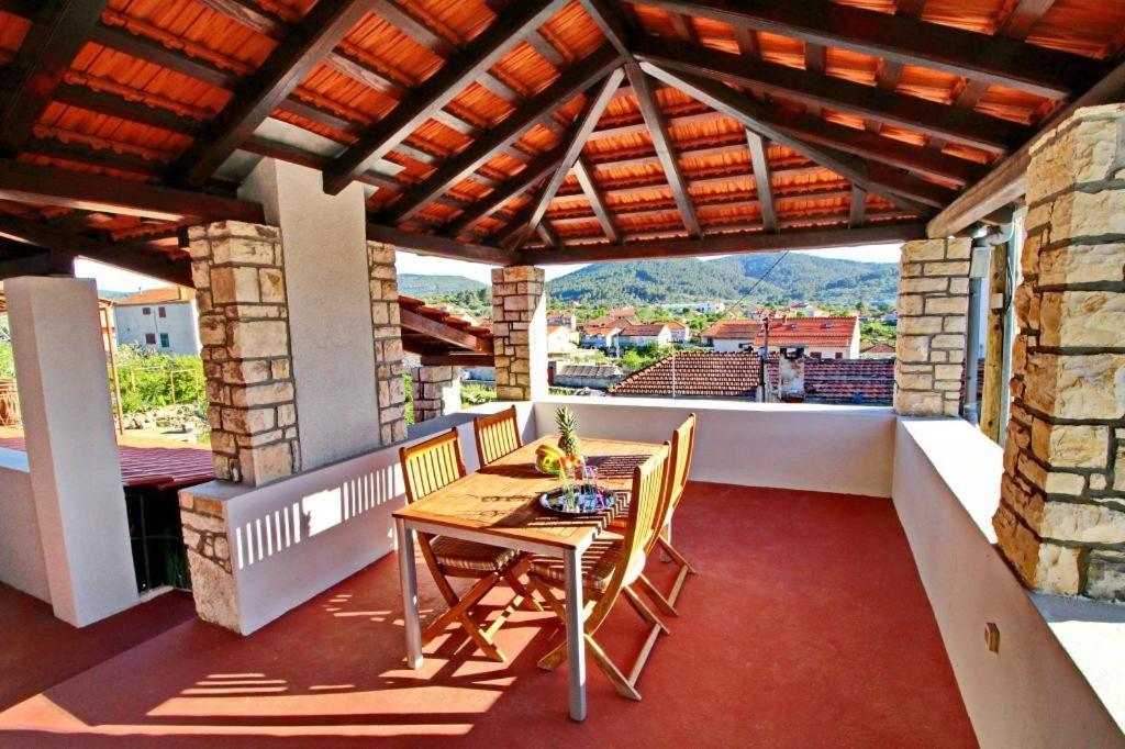 Apartment Lucija فيلا لوكا المظهر الخارجي الصورة